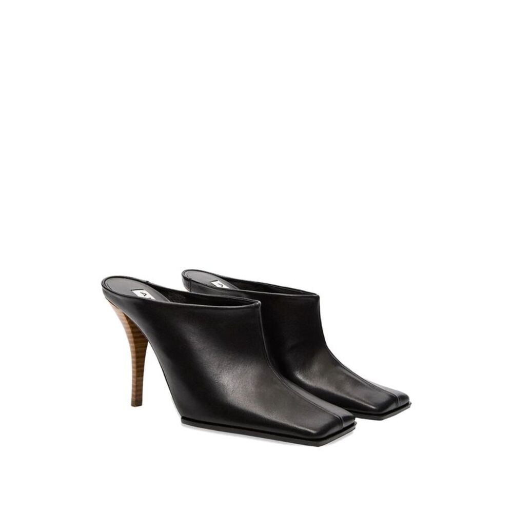 Alaïa Black Shoes Women
